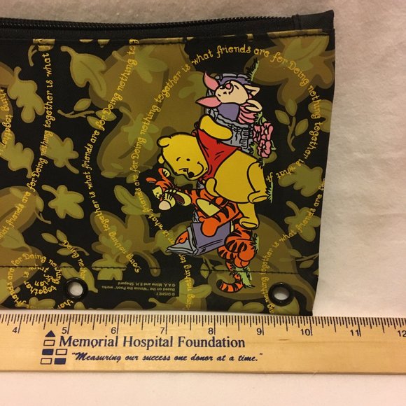 Disney Winnie the Pooh Zippered Pencil Holder - Picture 6 of 9